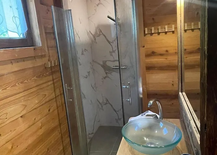 Apartamento Spacious 2 Bedroom With Terrace Center